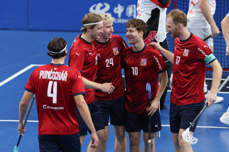 新华社记者, 涅梅切克