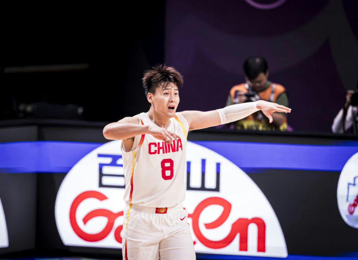 要更多地站, 是需要更多 要更多地站, 是需要更多