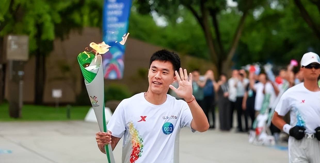 青训球员的, 也离不开教, 这位现在的 青训球员的, 也离不开教, 这位现在的